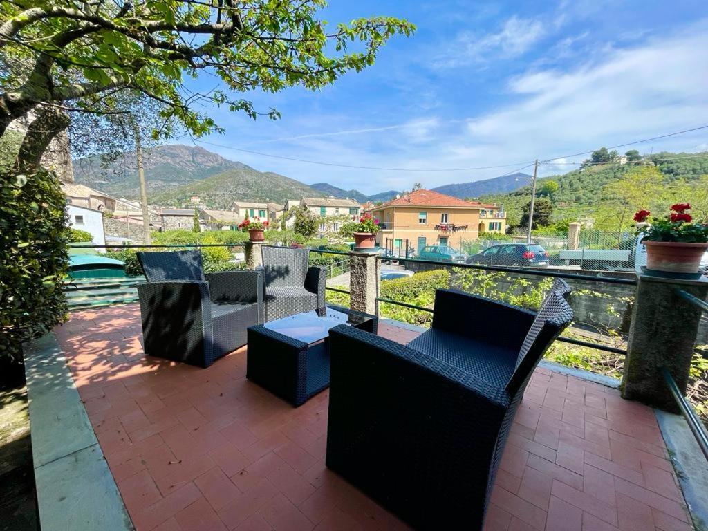 Lobster Cottage Apartment Леванто Екстер'єр фото